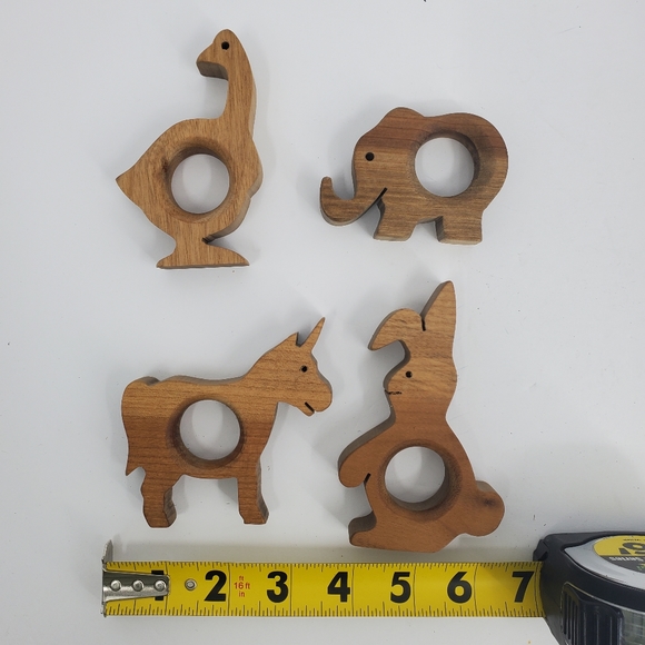 Vintage Wooden Homemade Set Of 4 Napkin Rings Woodland Creatures Bunny Duck - Picture 4 of 4